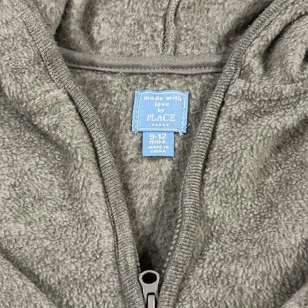 The children’s place bear zip up with ears size 9/12 months